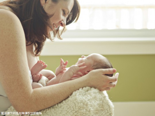 新生儿胆红素高的危害有哪些 婴儿胆红素高是什么症状