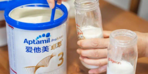 了解母乳奶粉不可混合喝的原因，才能让宝宝更健康成长！